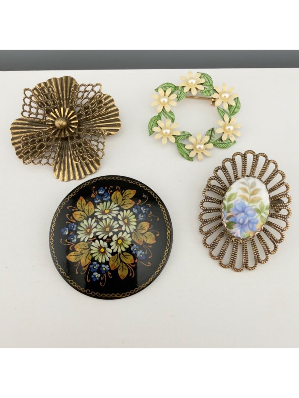 Vintage Floral Brooch Set of 4 Enamel Daisy Painted Porcelain Flowers Cottage